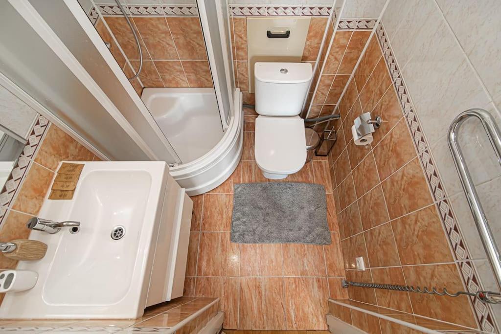 Comfortable 2-bedroom *